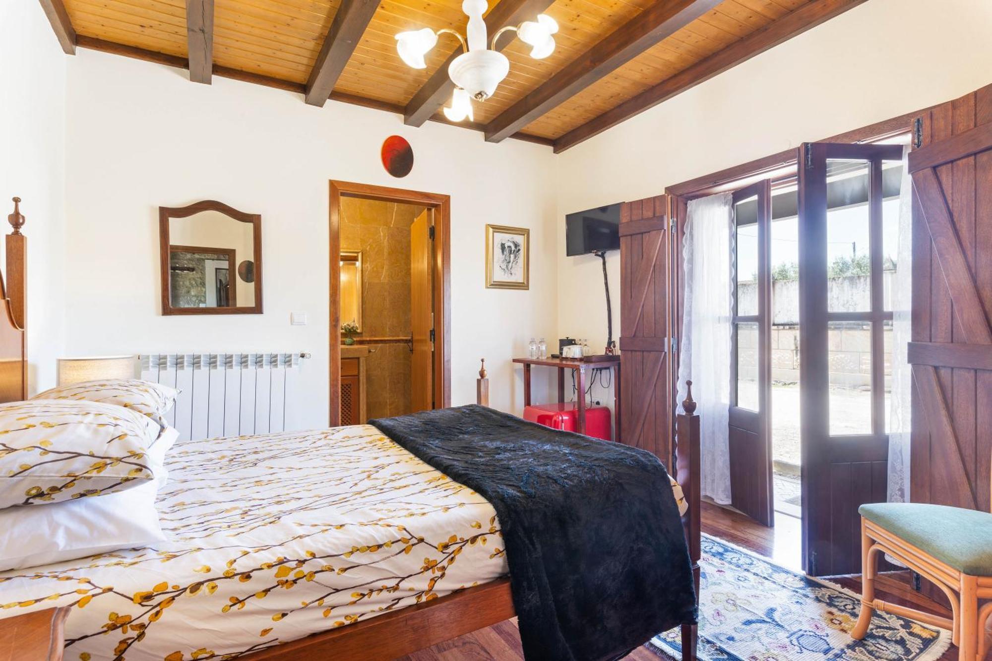 Refugio Das Artes Guesthouse Porto de Mos  Bagian luar foto
