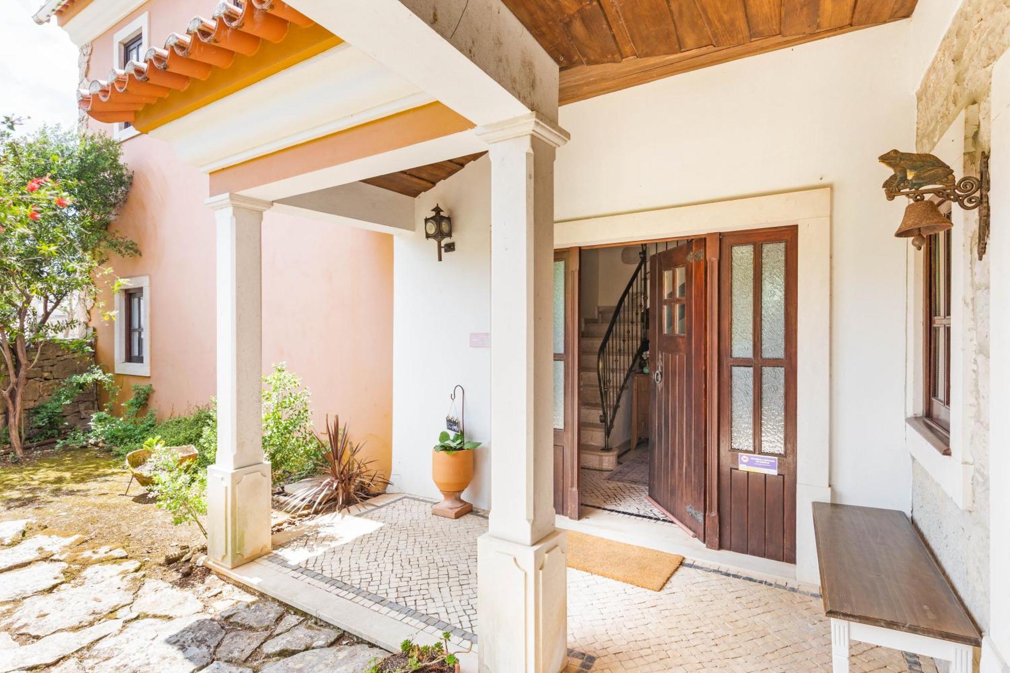 Refugio Das Artes Guesthouse Porto de Mos  Bagian luar foto